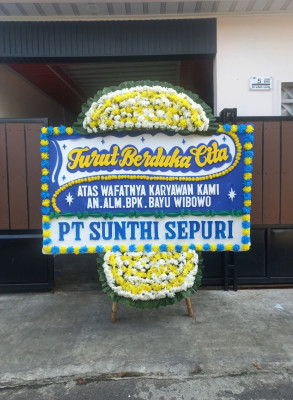 Papan Bunga Duka di Belik