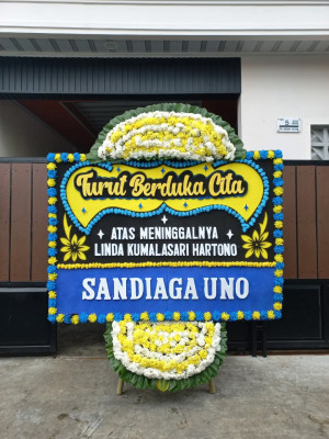 Papan Bunga Duka di Belik
